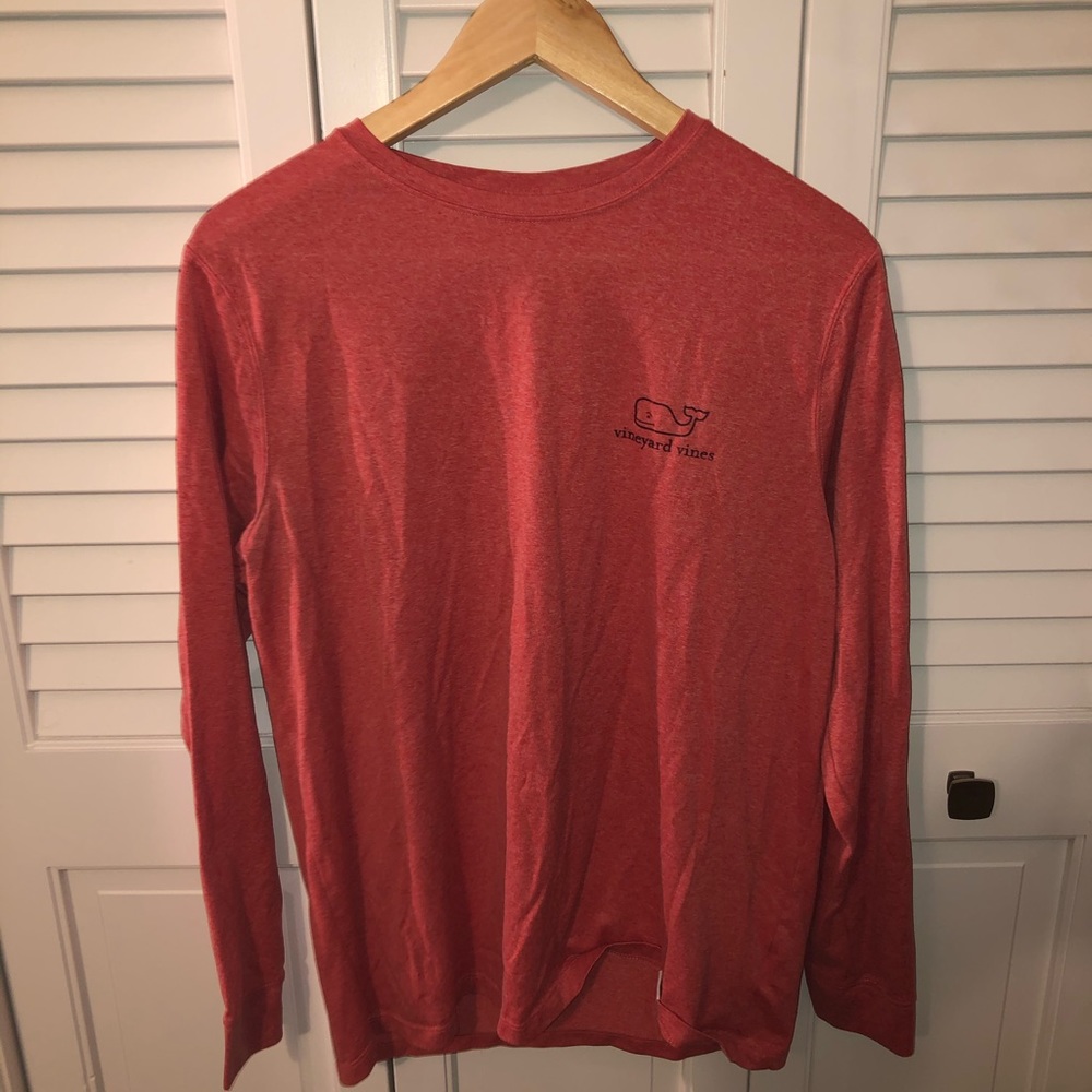 Men’s medium vineyard vines long sleeve